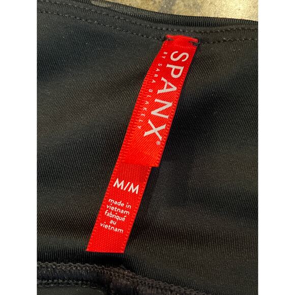 Spanx Look at Me Now Black Camo Leggings Medium - Picture 4 of 7